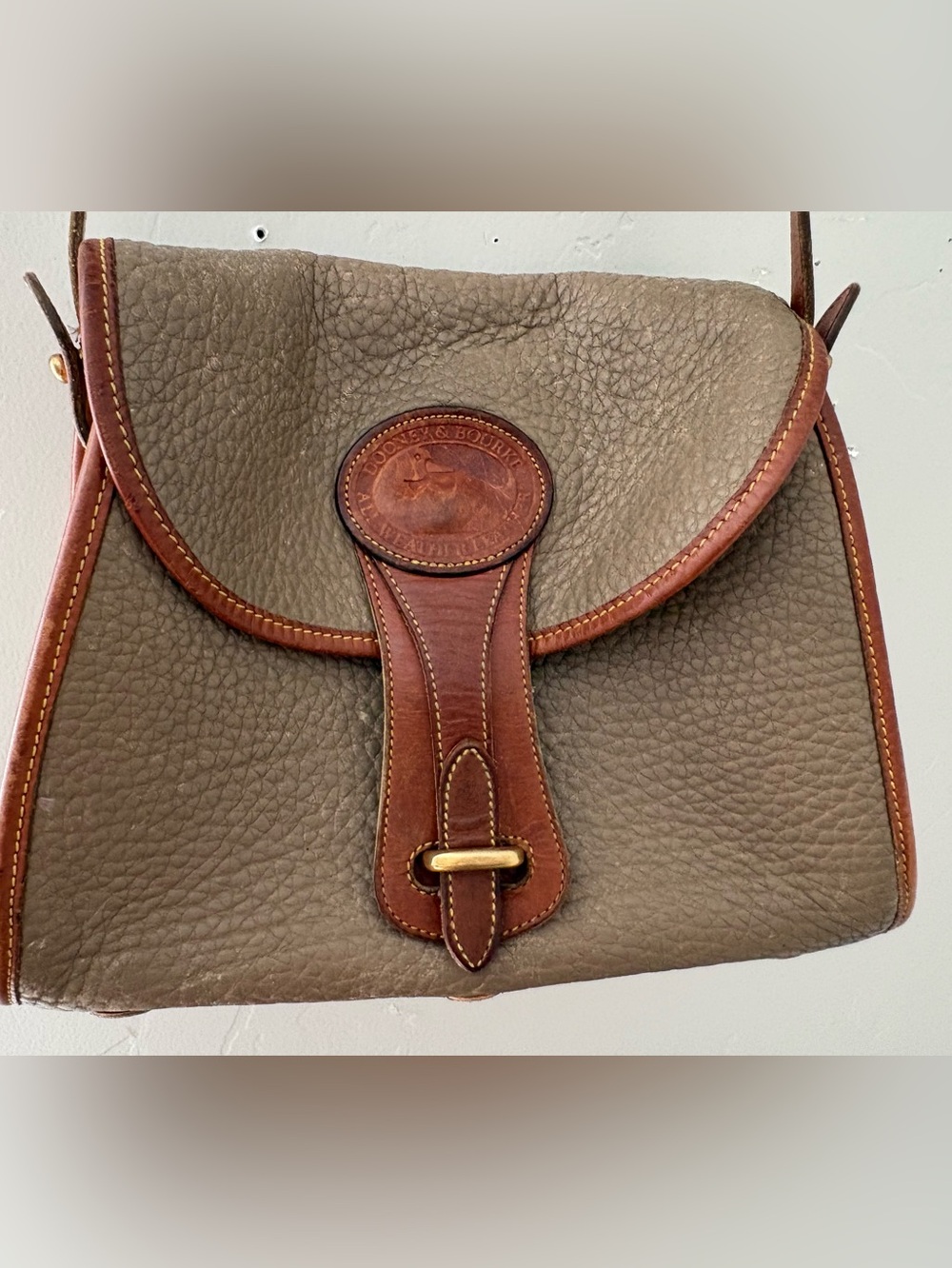 Vintage Dooney & Bourke All-Weather Leather (AWL) satchel/crossbody bag